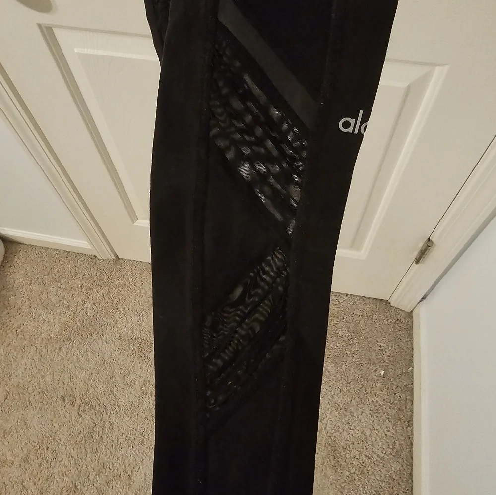 Alo Leggings 3 Pair Bundle Size XS